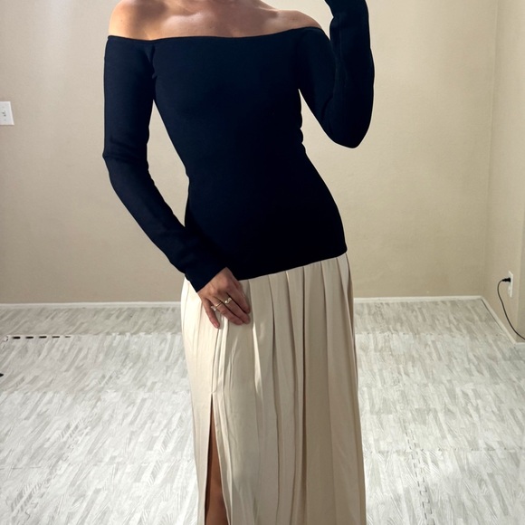 NWT Meshki Drop Waist Knit Pleated Dress - Picture 5 of 12